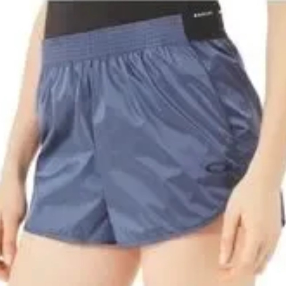 Oakley Luxe Performance Fit Running Shorts